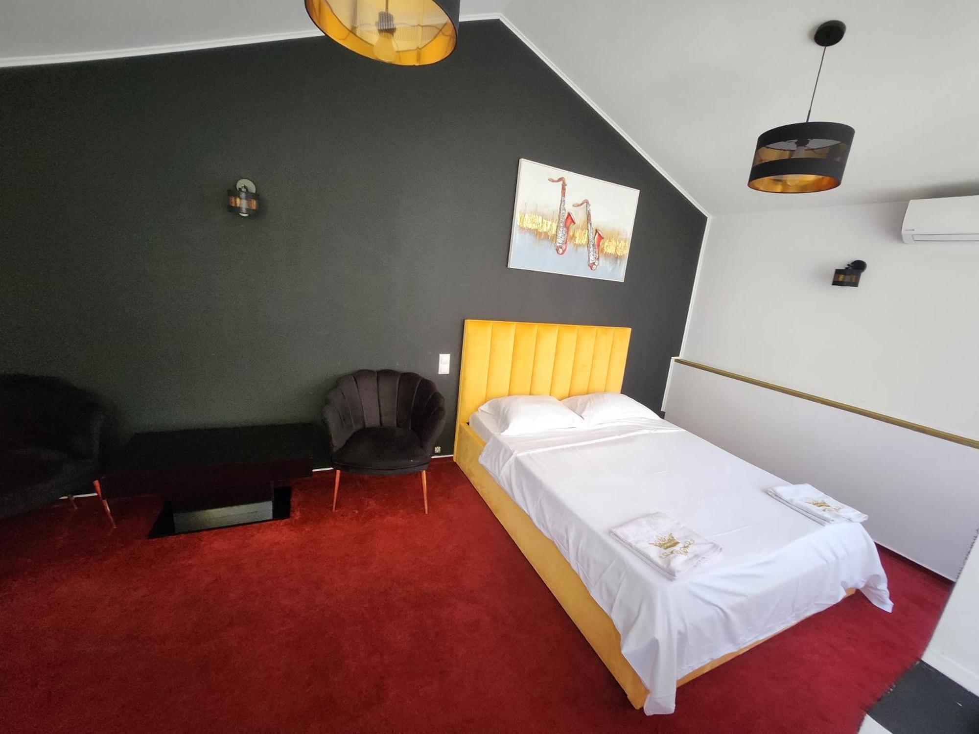 Karma Hotel Bukarest Kültér fotó